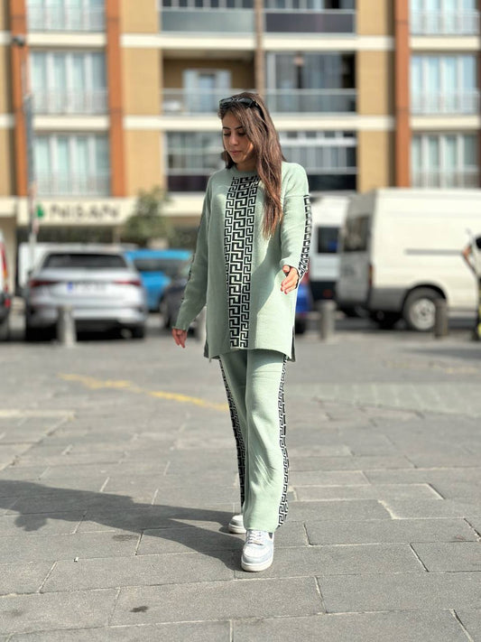 Essential geometric knit Co-ord Set